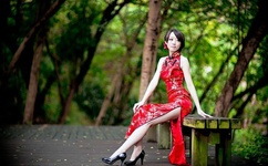 蜜芽忘忧草老狼二区欢迎您